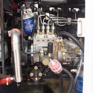 Hyundai DHY14KSE 14kVA 1500RPM Three Phase 415v water cooled standby Diesel Generator